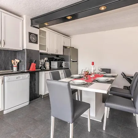 Front In With Wifi *