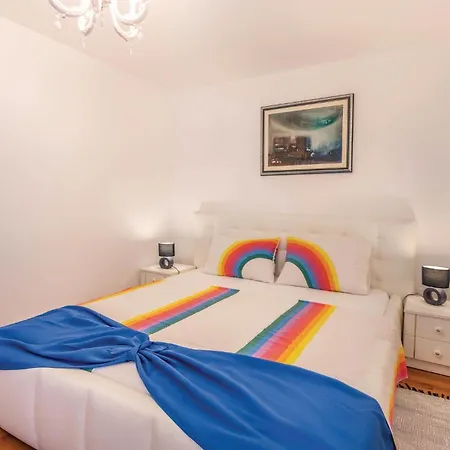 Сasa de vacaciones Front In With Wifi Klimno