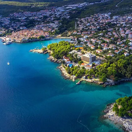 Front In With Wifi Сasa de vacaciones Klimno