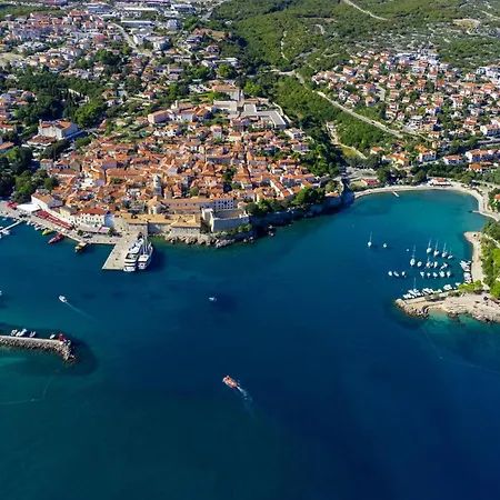 Beach Front Home In Klimno With Wifi Ferienhaus *